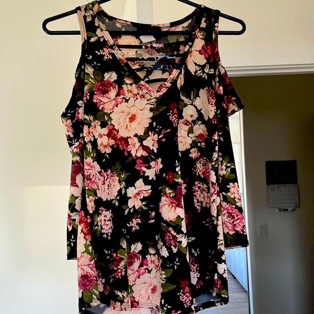 Women’s blouse